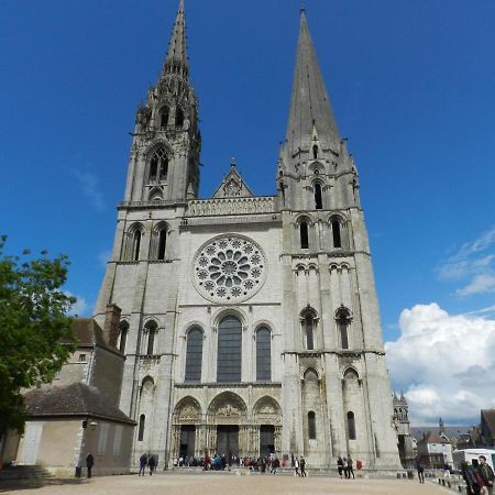 Apartamento Le Seuil Chartres Exterior foto